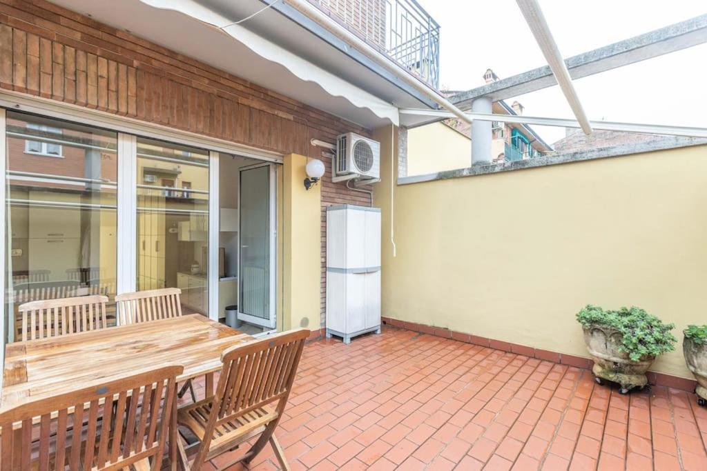 Apartmán Tiarini 14 Boloňa Exteriér fotografie